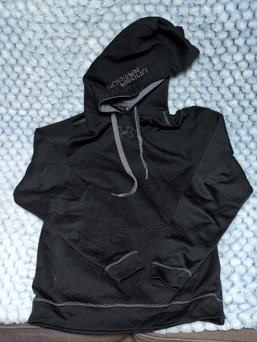 Under Armour Men’s Black Crewneck Hoodie Sweatshirt